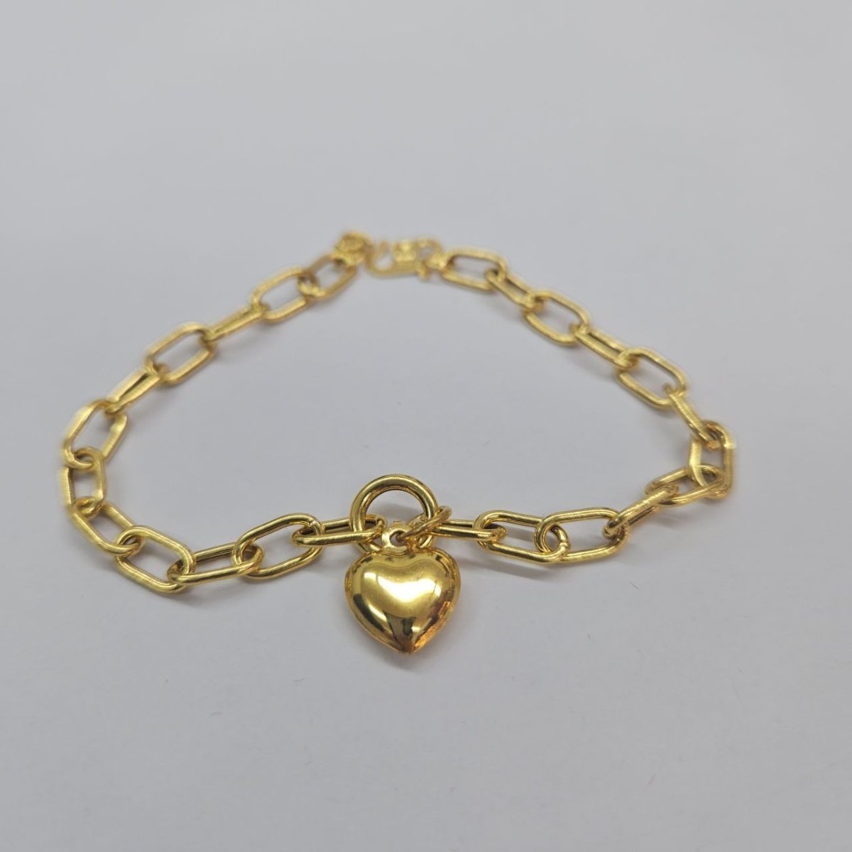 22k / 916 Gold Anchor Link Bracelet with Dangling Heart Light Weight - Best Gold Shop 22k gold 22k gold bracelet 916 gold Bracelets
