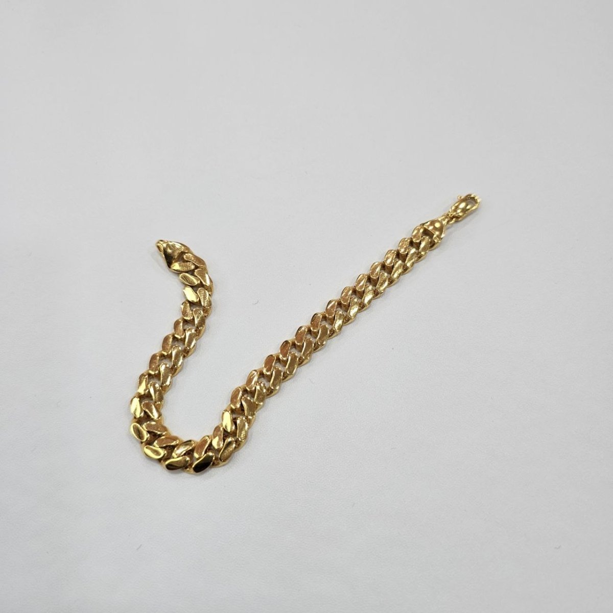 22K / 916 Gold Cuban Bracelet by Best Gold Shop - Best Gold Shop 22k gold 22k gold bracelet 916 gold Bracelets