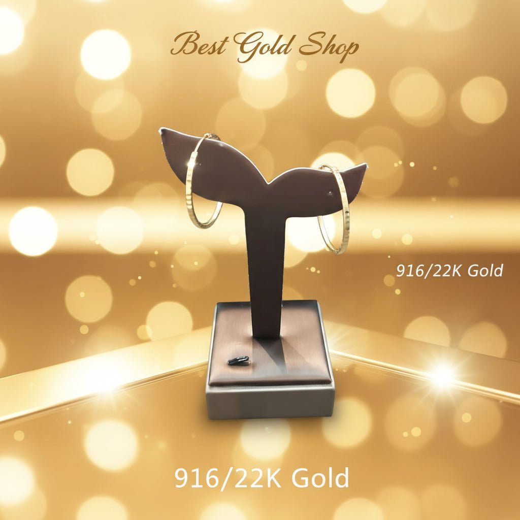 916 gold cutting loop earrings — display stand view