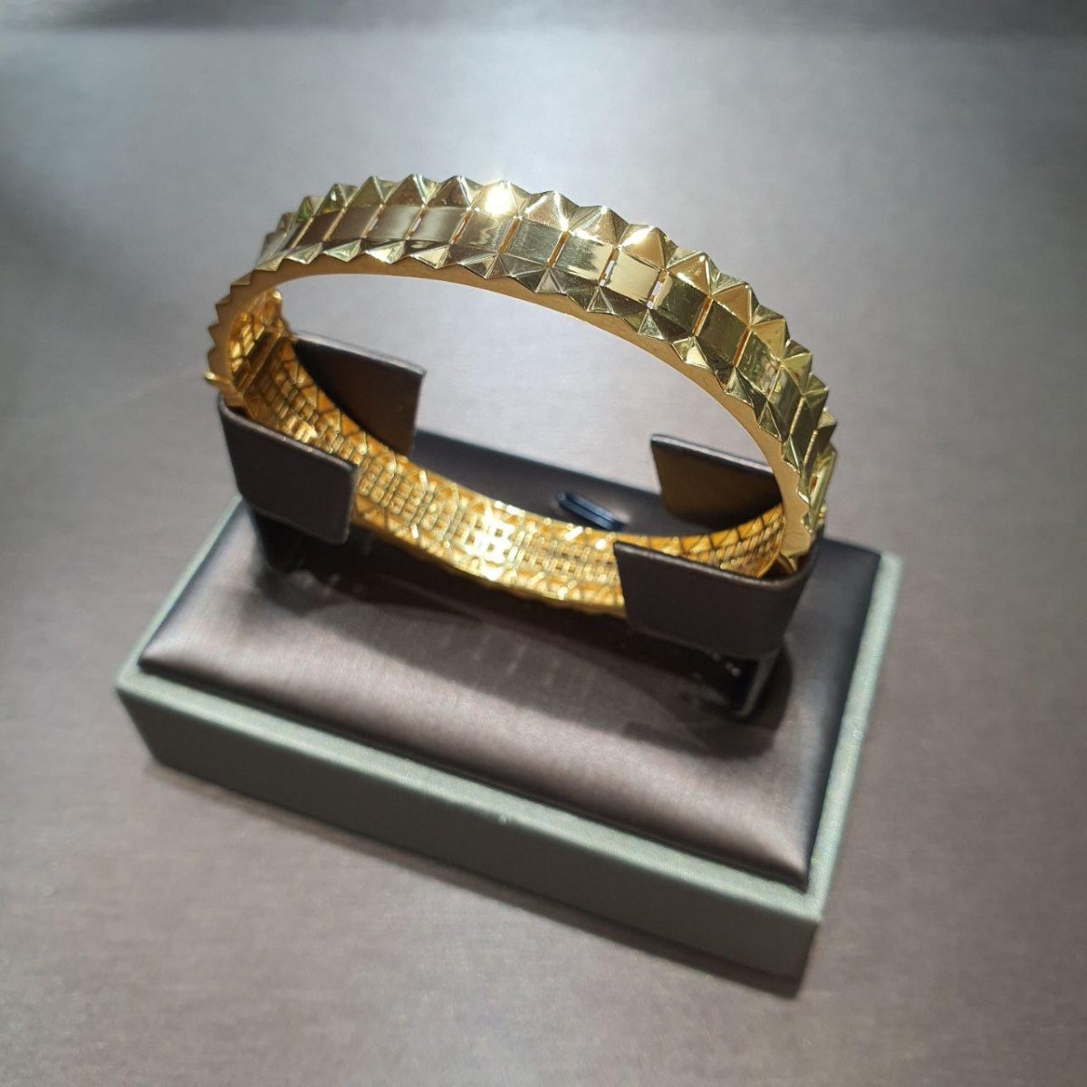 22k / 916 Gold Designer Bangle cutting finish by Best Gold Shop - 22k gold 22k gold bangle 916 gold bangle