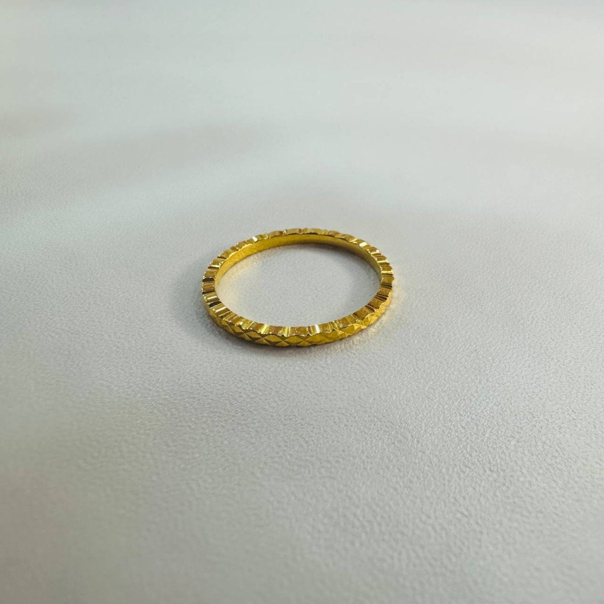 22k / 916 Gold Diamond Cut Pinky Ring - 22k gold 22k gold ring 916 gold Rings
