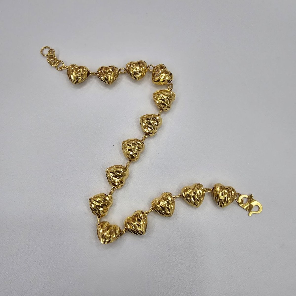 22k / 916 Gold Full Shiny Heart Bracelet Cantik - Best Gold Shop 22k gold 22k gold bracelet 916 gold Bracelets