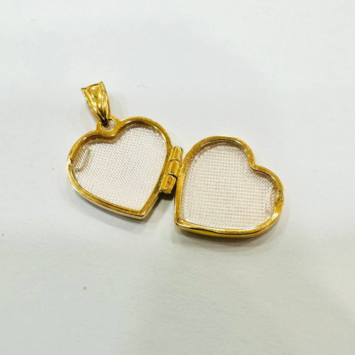 22k / 916 gold heart photo frame pendant by Best Gold Shop - 22k gold 22k gold pendant 916 gold Charms & Pendants