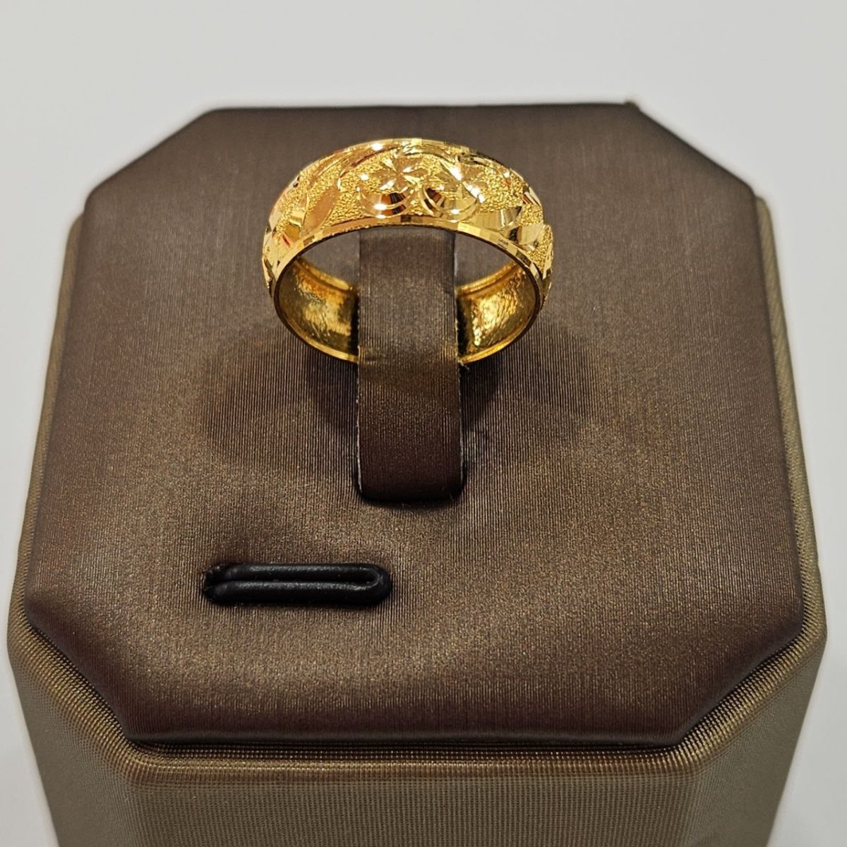 22k / 916 Gold Hollow Design Craving Ring V2 - Best Gold Shop 22k gold 22k gold ring 916 gold Rings