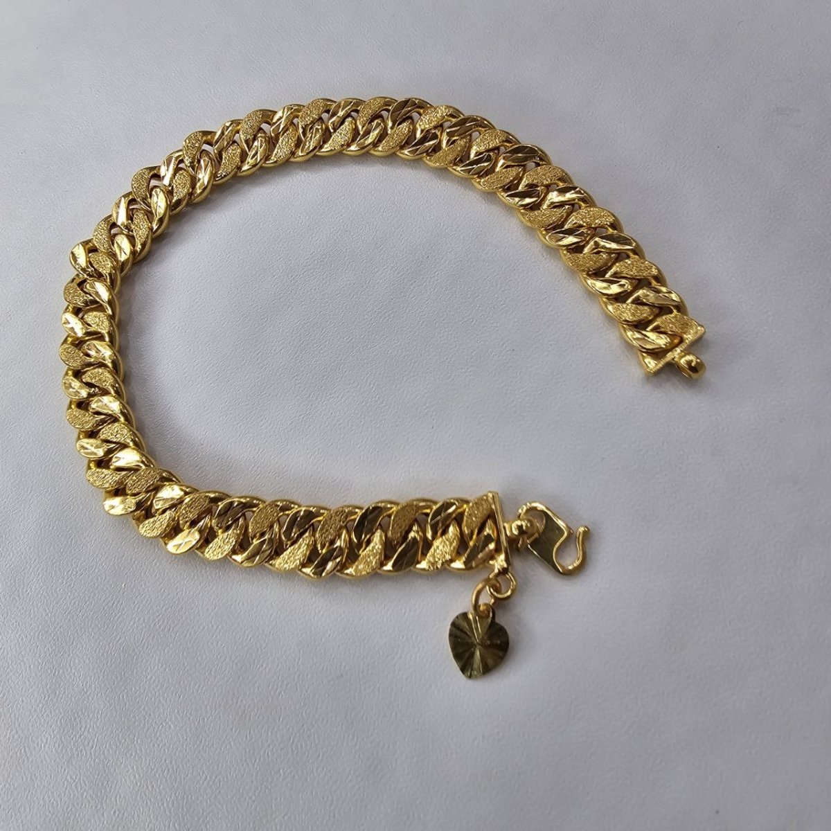 Bracelets22k gold22k gold bracelet916 gold