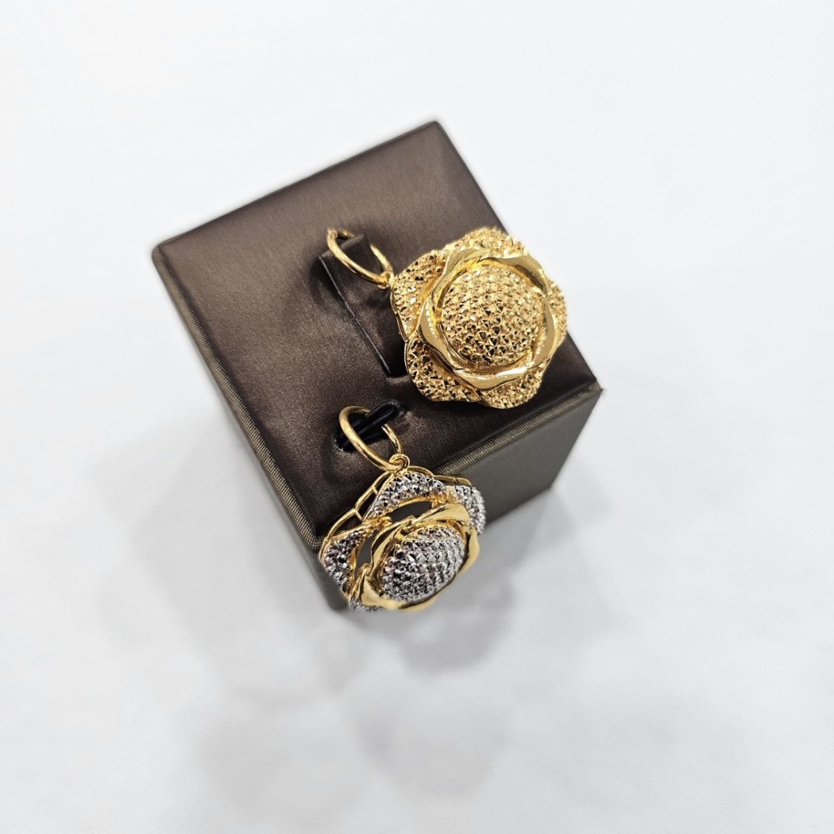 22k / 916 Gold Royal Rose Pendant by Best Gold Shop - Best Gold Shop 22k gold 22k gold pendant 916 gold Charms & Pendants