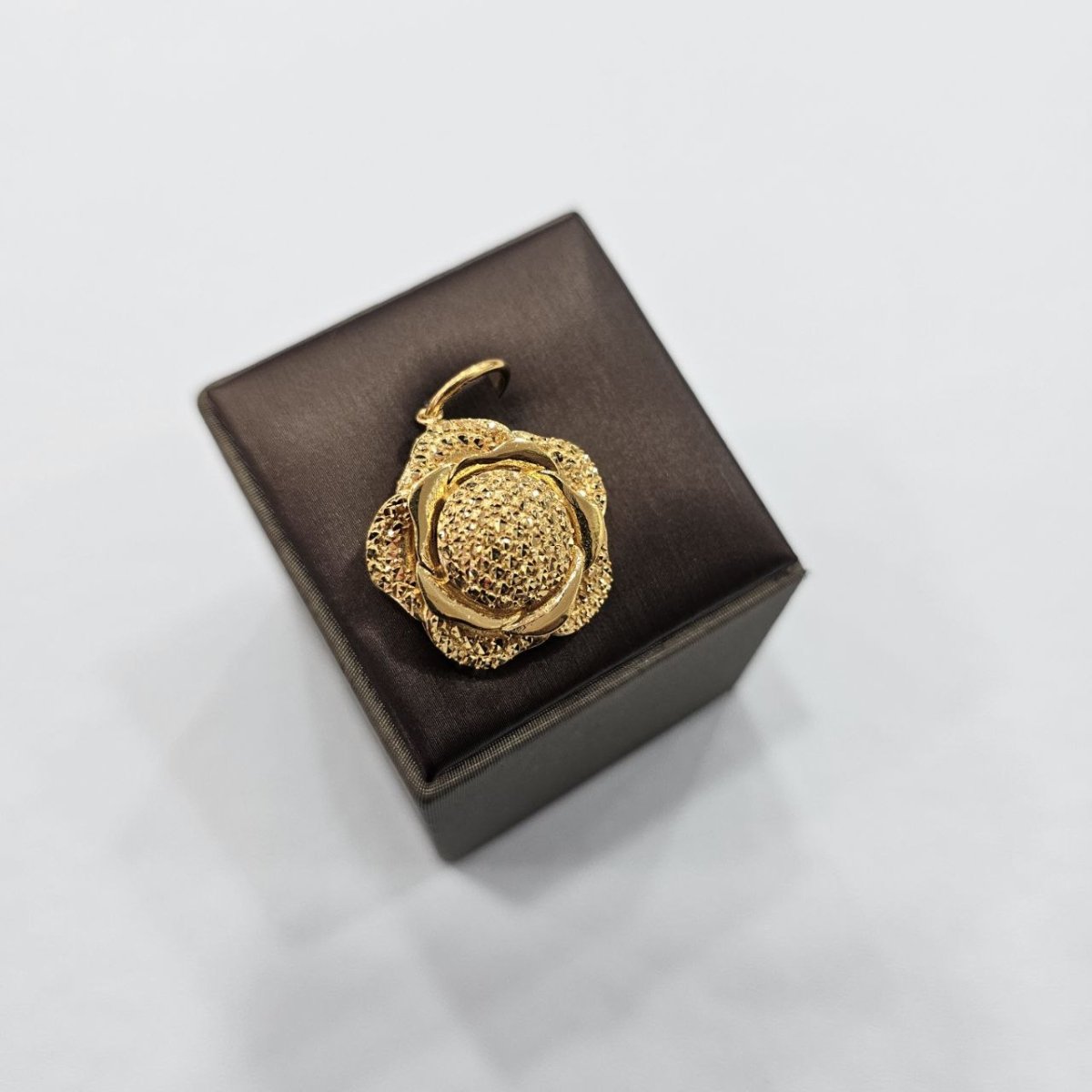 22k / 916 Gold Royal Rose Pendant by Best Gold Shop - Best Gold Shop 22k gold 22k gold pendant 916 gold Charms & Pendants