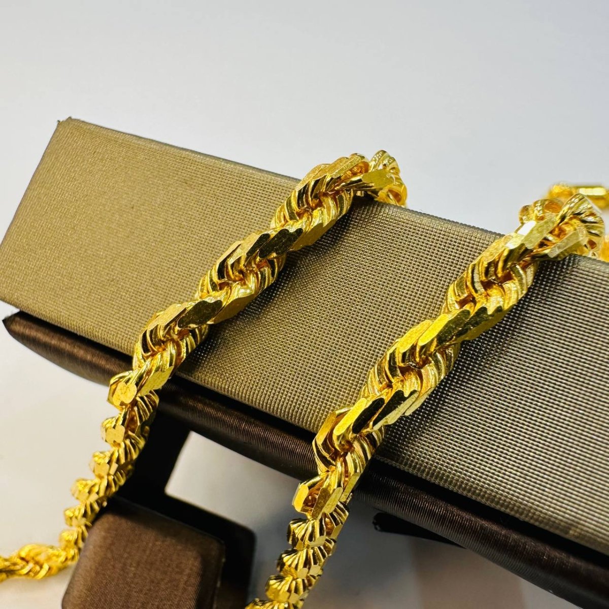 22k / 916 gold solid rope necklace by Best Gold Shop - Best Gold Shop 22k gold 22k gold chain 22k gold necklace Necklaces