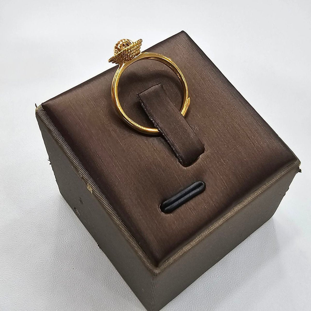 22k / 916 Gold Solitaire Elegant Ring - Best Gold Shop 22k gold 22k gold ring 916 gold Rings