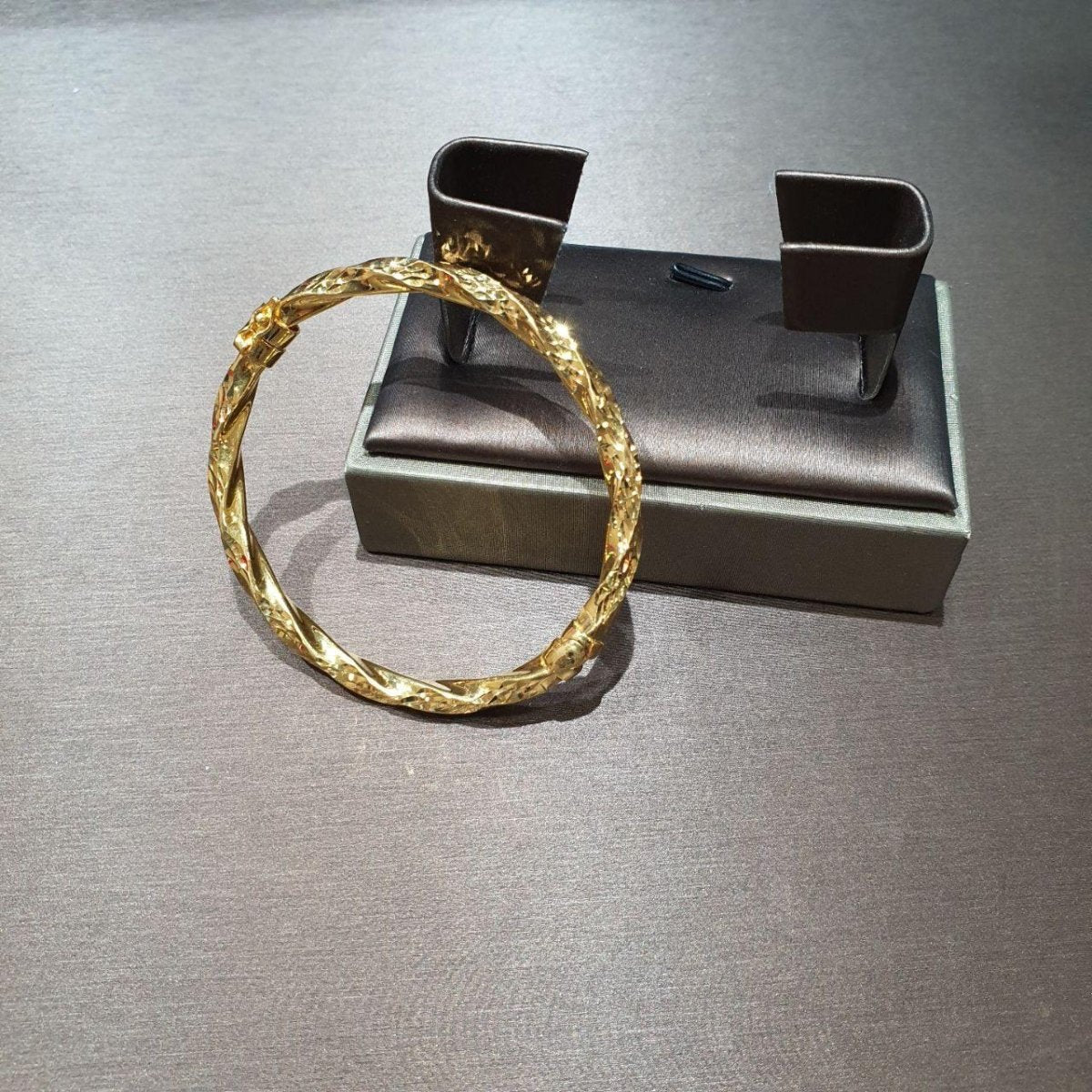 22k / 916 Gold Spiral Bangle Design by Best Gold Shop - 22k gold 22k gold bangle 916 gold bangle