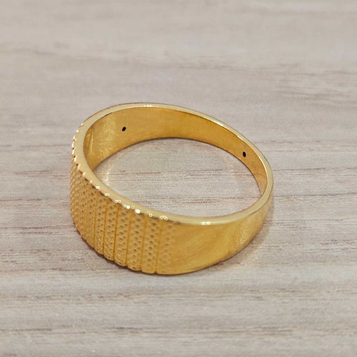 916 Gold Mesh Band Ring – Feather LightRingsBest Gold Shop