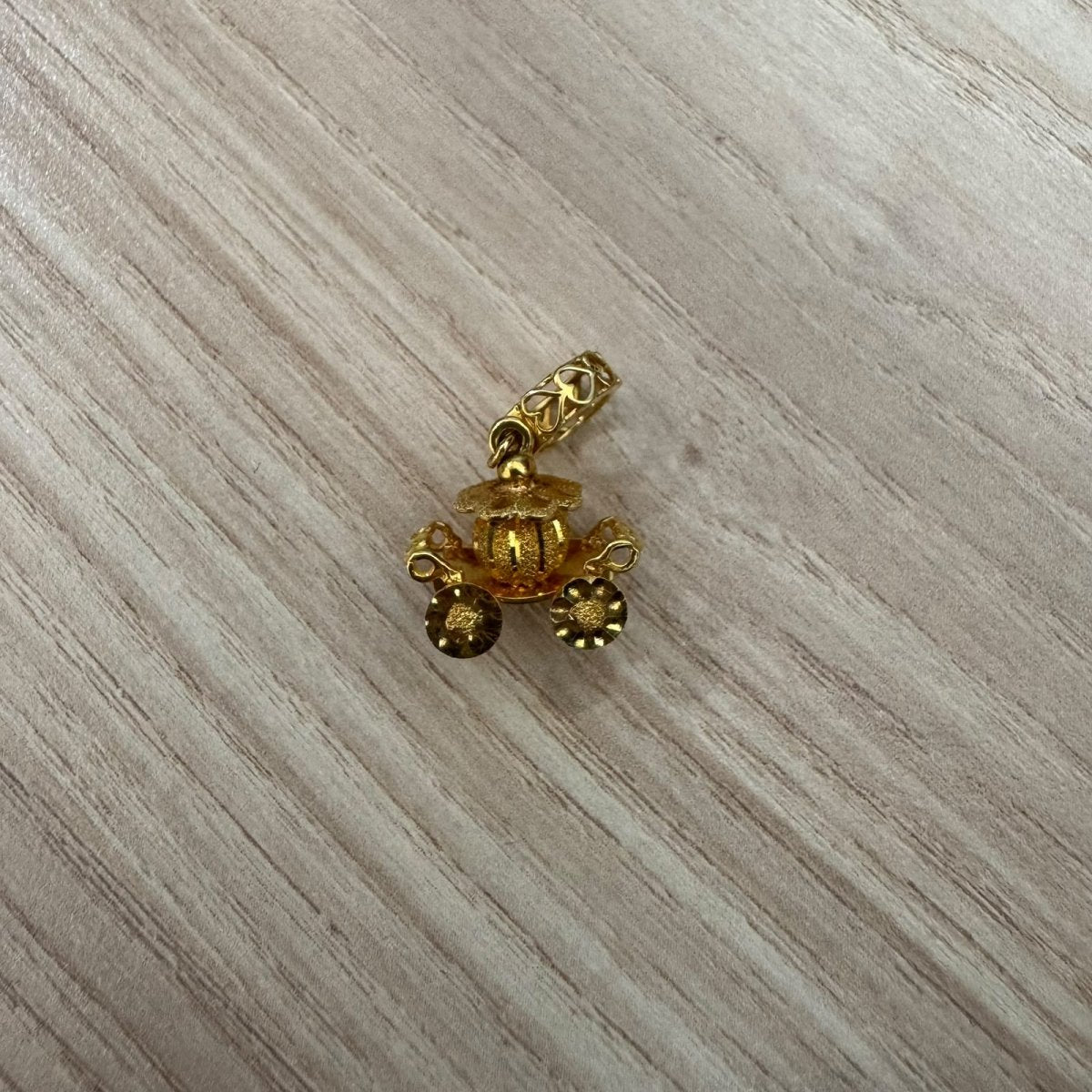 916 Gold Pumpkin Car Charm | Cute Lucky Carriage DesignCharms & PendantsBest Gold Shop