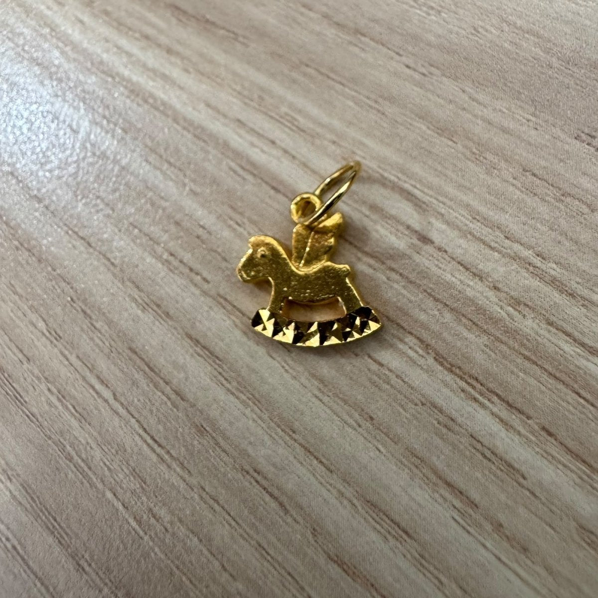 916 Gold Rocking Horse Pendant | Symbol of Childhood Good FortuneCharms & PendantsBest Gold Shop
