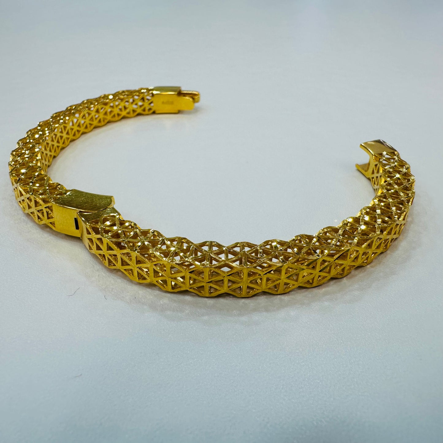 22K / 916 Gold Celestial Bangle by Best Gold Shop