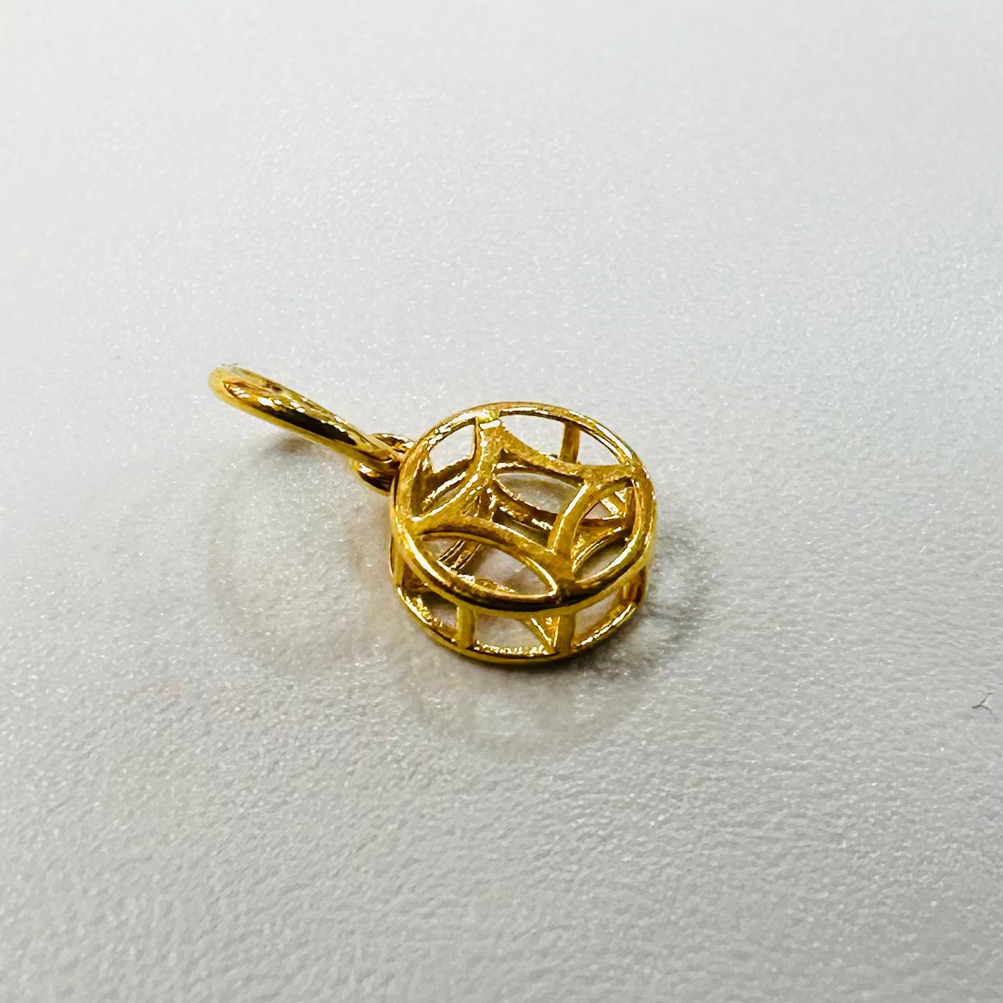 22k / 916 Gold Ancient Coin Pendant