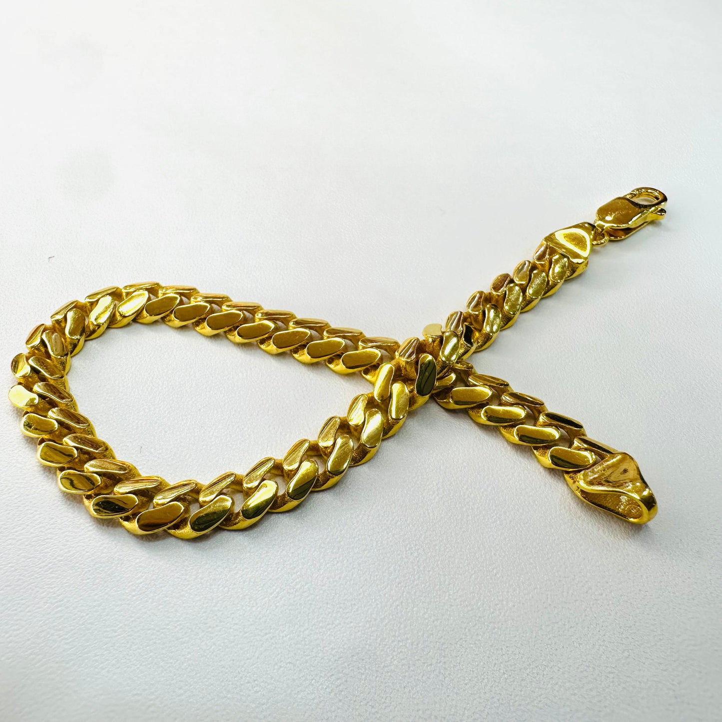 22k / 916 Gold Cowboy Bracelet by Best Gold Shop