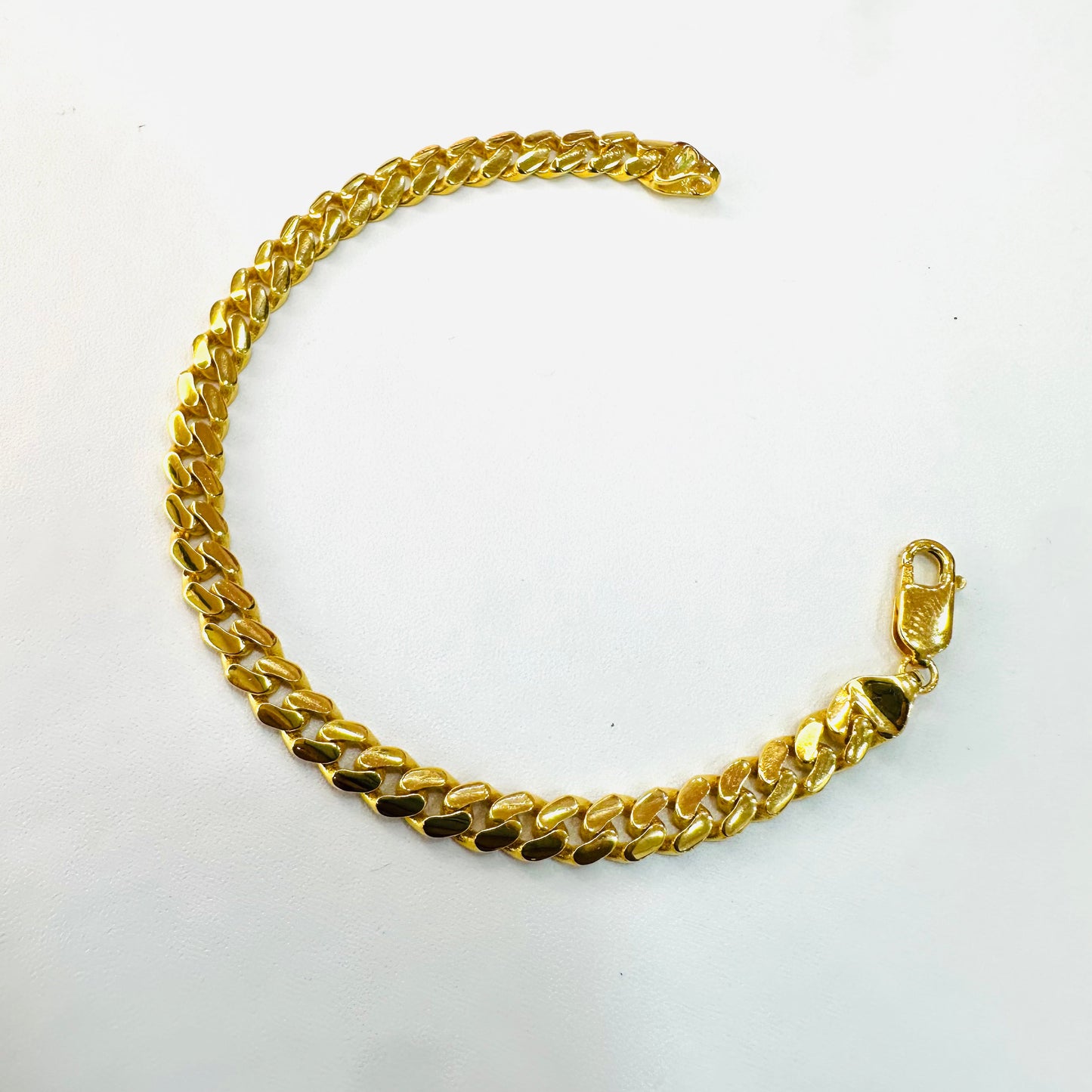 22k / 916 Gold Cowboy Bracelet by Best Gold Shop
