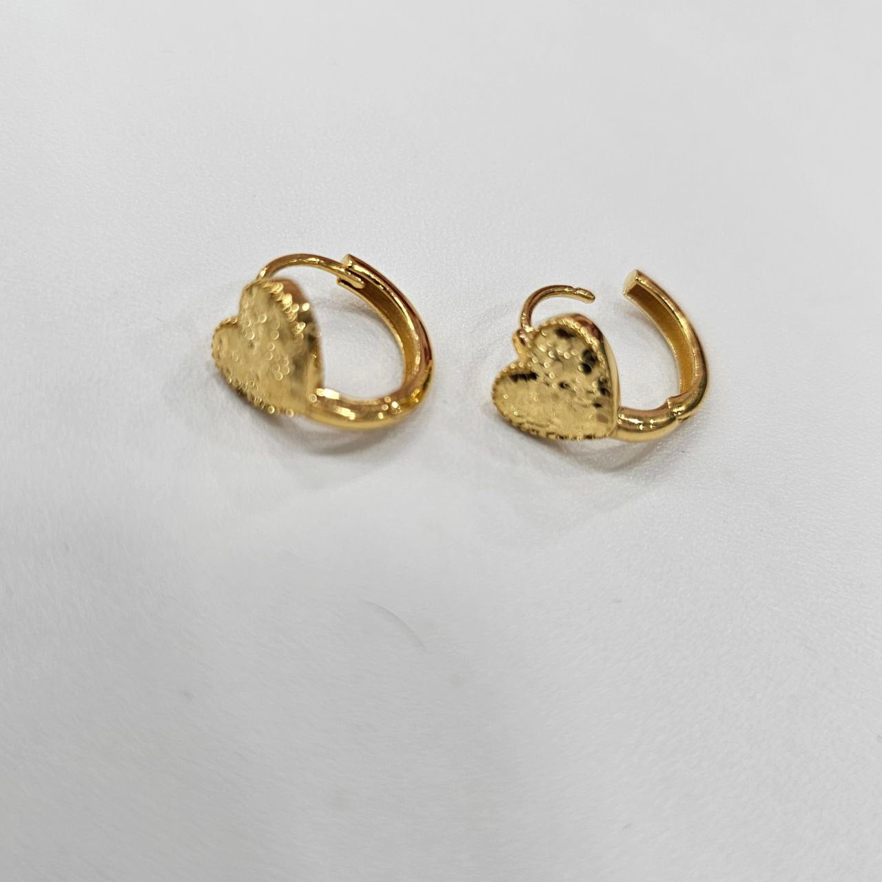 22K / 916 Small Loop Design Earring Cute and Elegant