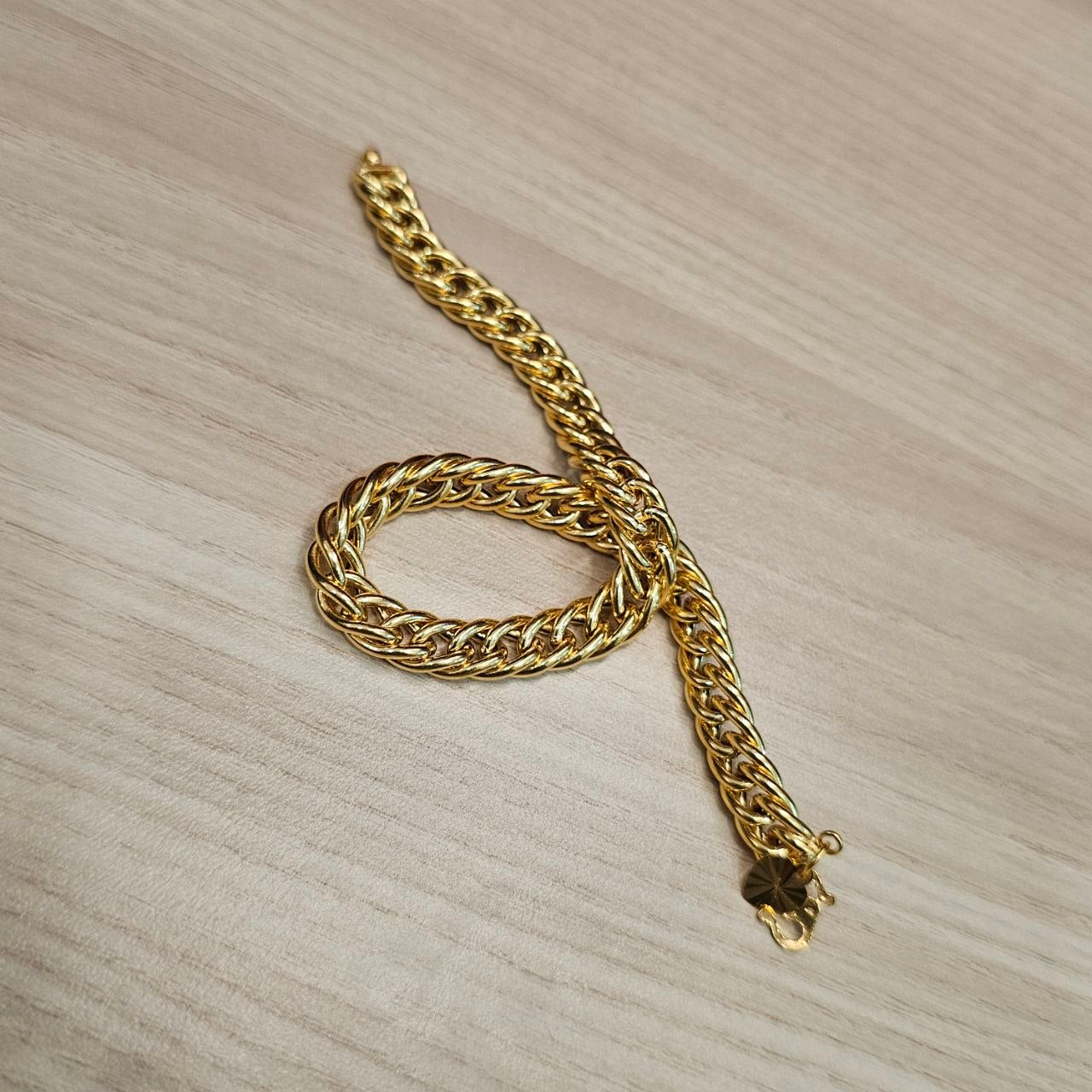 916 Gold Flat Spike Bracelet Unisex Design