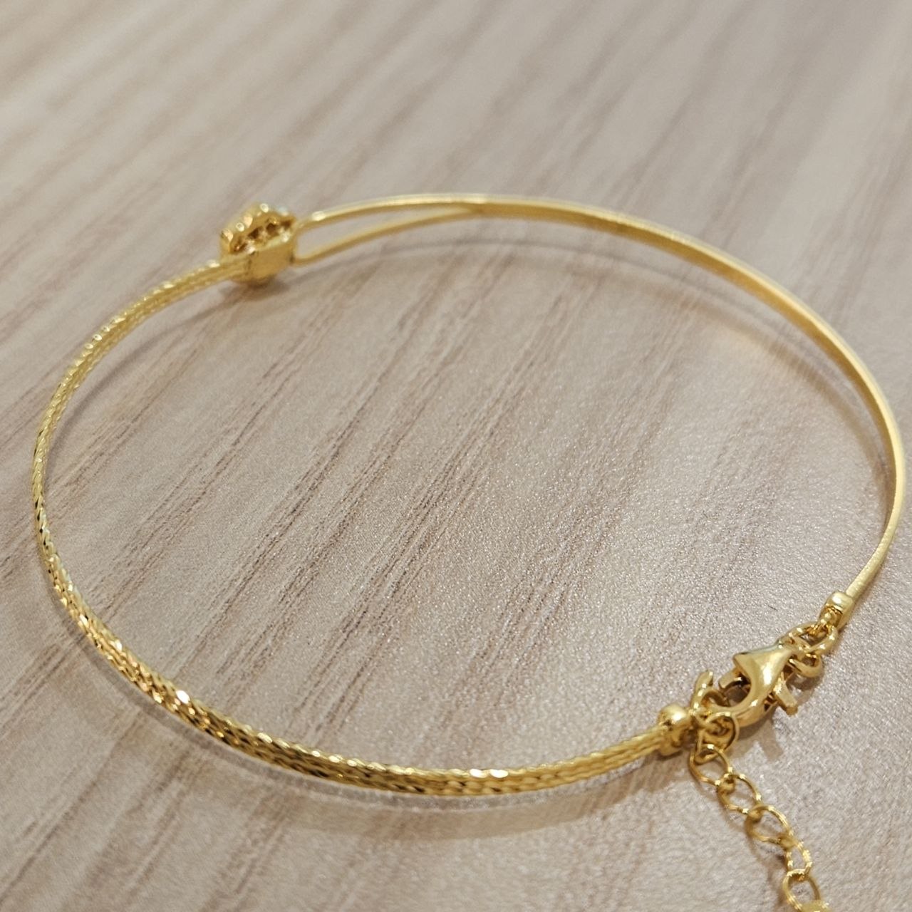 916 Gold Slim Bangle Light Weight