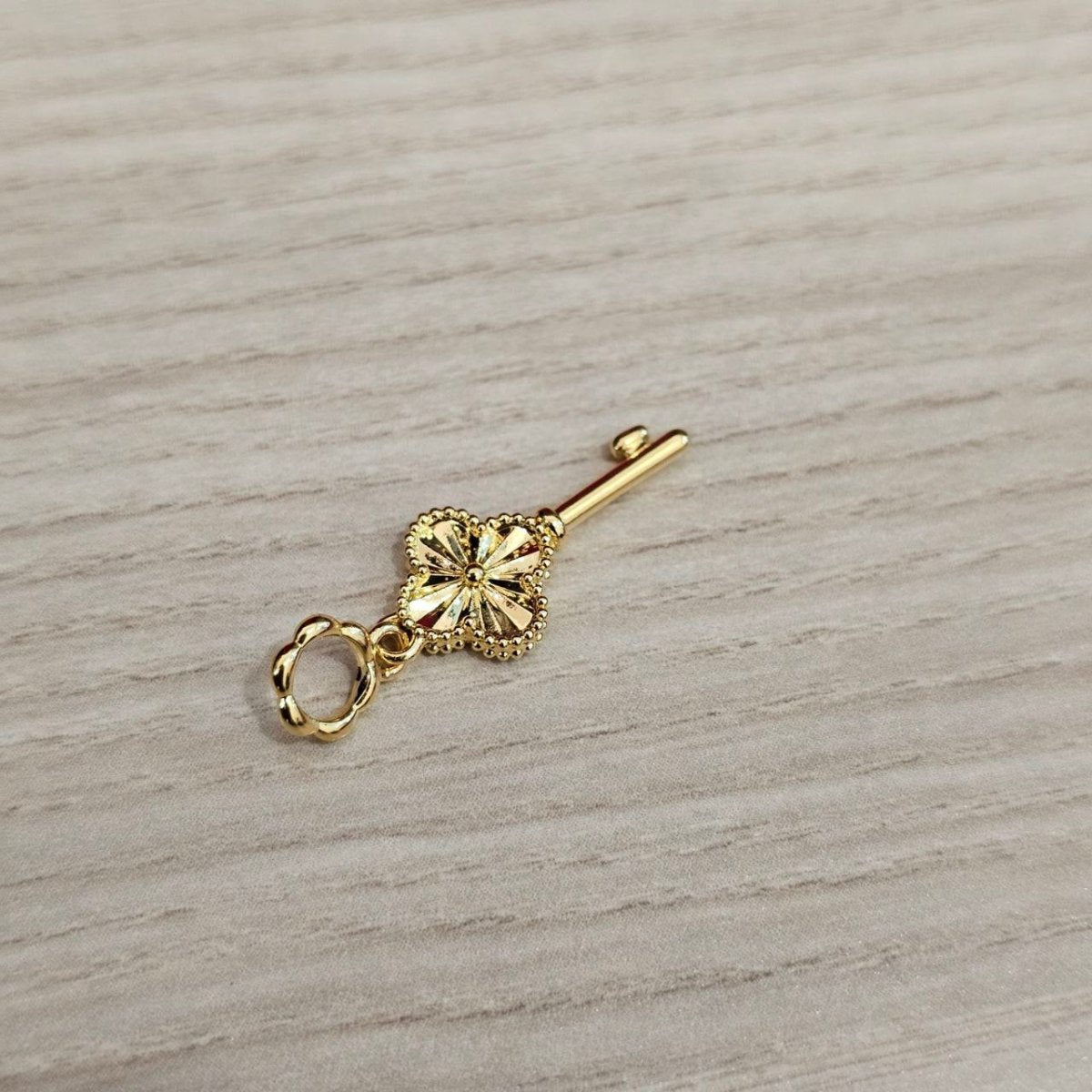 22k / 916 Gold 0.2 to 0.7 grams Grand Pendant and CharmsCharms & PendantsBest Gold Shop