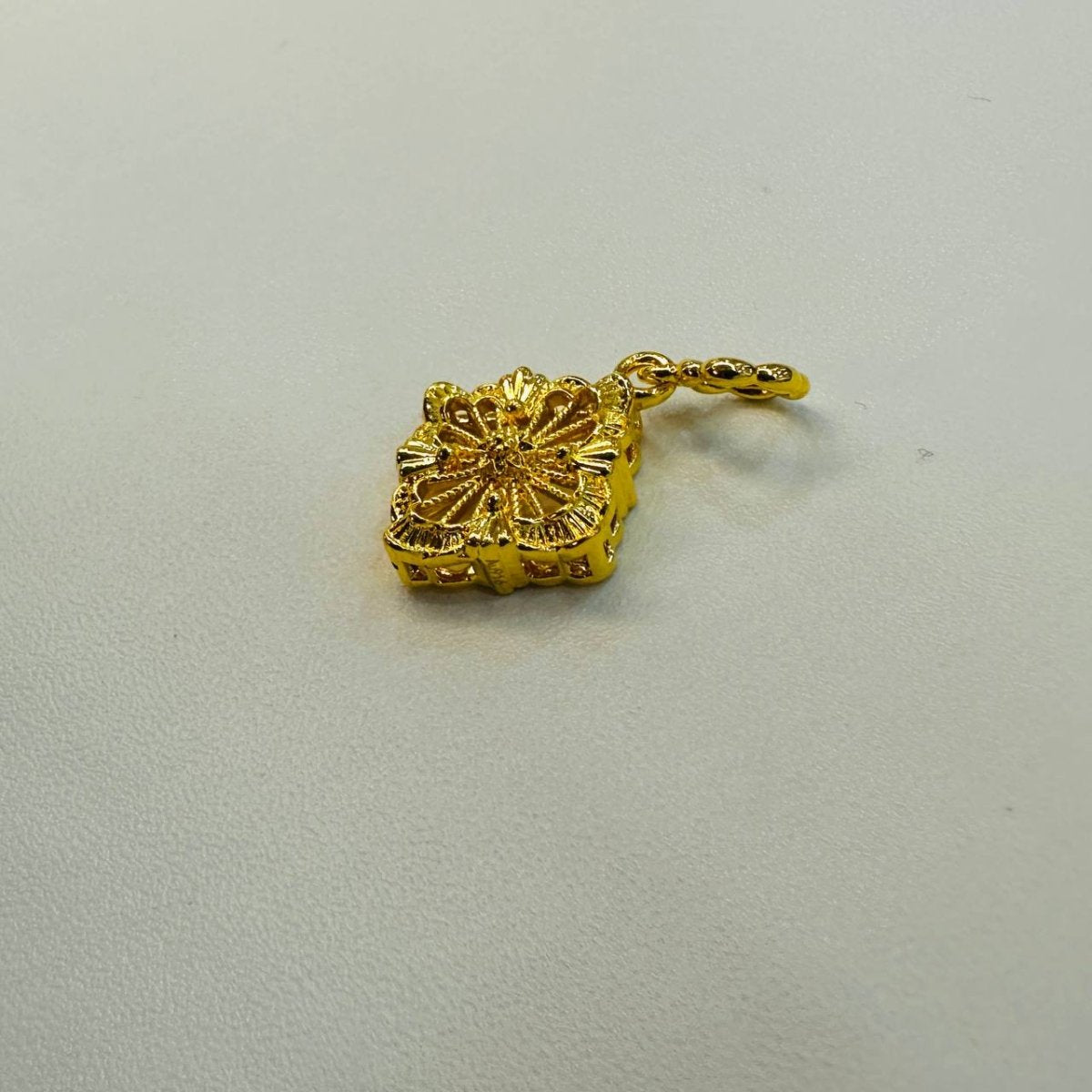 22k / 916 Gold 0.26 to 0.35 grams Grand Pendant and Charms - Best Gold Shop 22k gold 22k Gold Charms 22k gold pendant Charms & Pendants