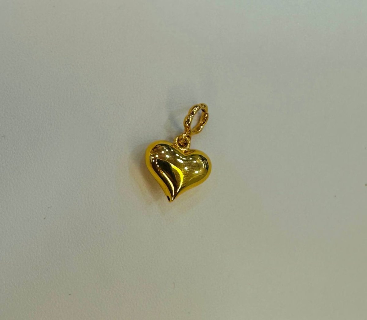 22k / 916 Gold 0.26 to 0.35 grams Grand Pendant and Charms - Best Gold Shop 22k gold 22k Gold Charms 22k gold pendant Charms & Pendants