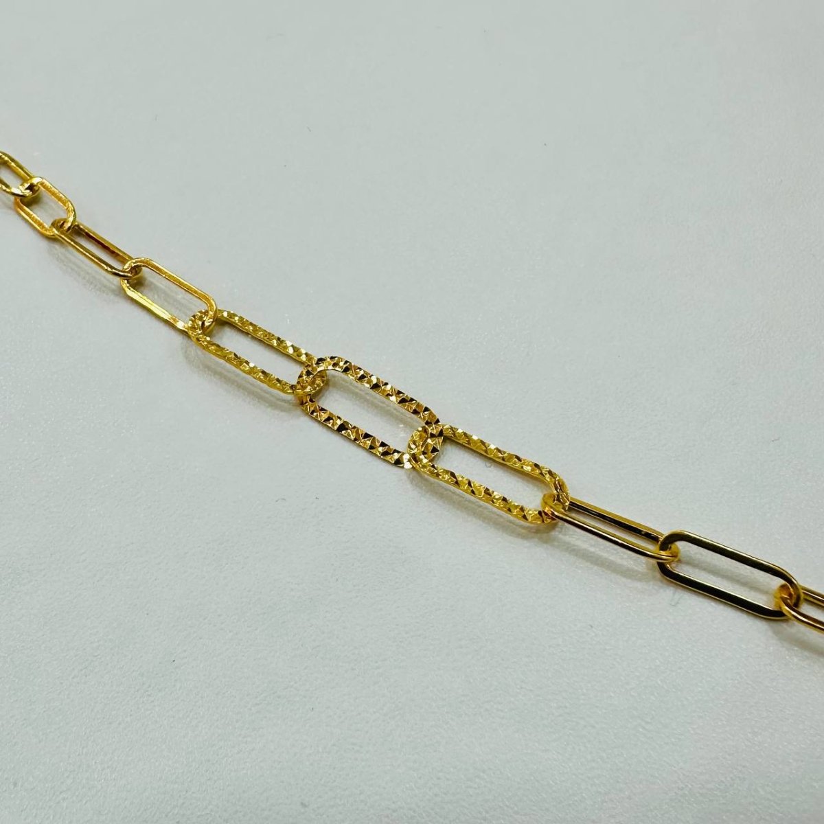 22k / 916 Gold Clip Bracelet V3 by Best Gold Shop - Best Gold Shop 22k gold 22k gold bracelet 916 gold Bracelets
