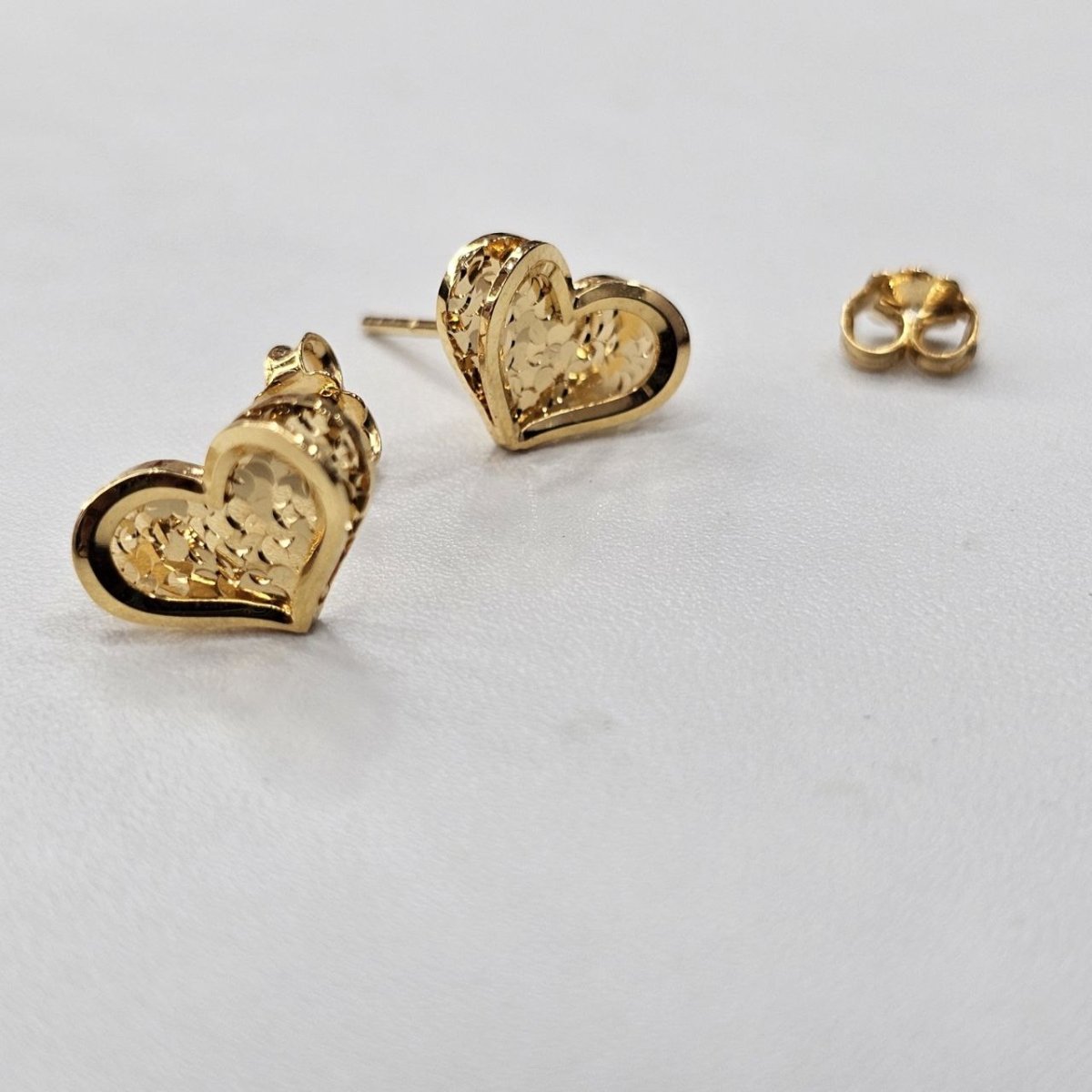 22k / 916 Gold Cutting Heart design Earring - Best Gold Shop 22k gold 22k gold earring 916 gold Earrings