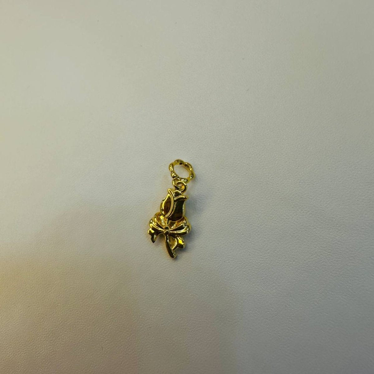 22K / 916 Gold Different Design 0.13 to 0.25 grams Weight Pendants and Charms - 22k gold pendant Charms & Pendants