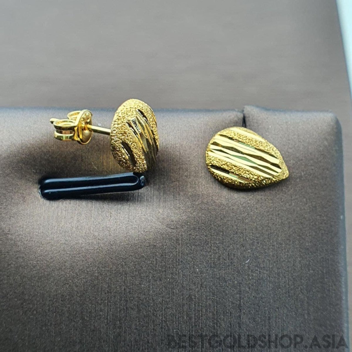 22k / 916 Gold Hollow stud earring - Best Gold Shop 22k gold 22k gold earring 916 gold Earrings