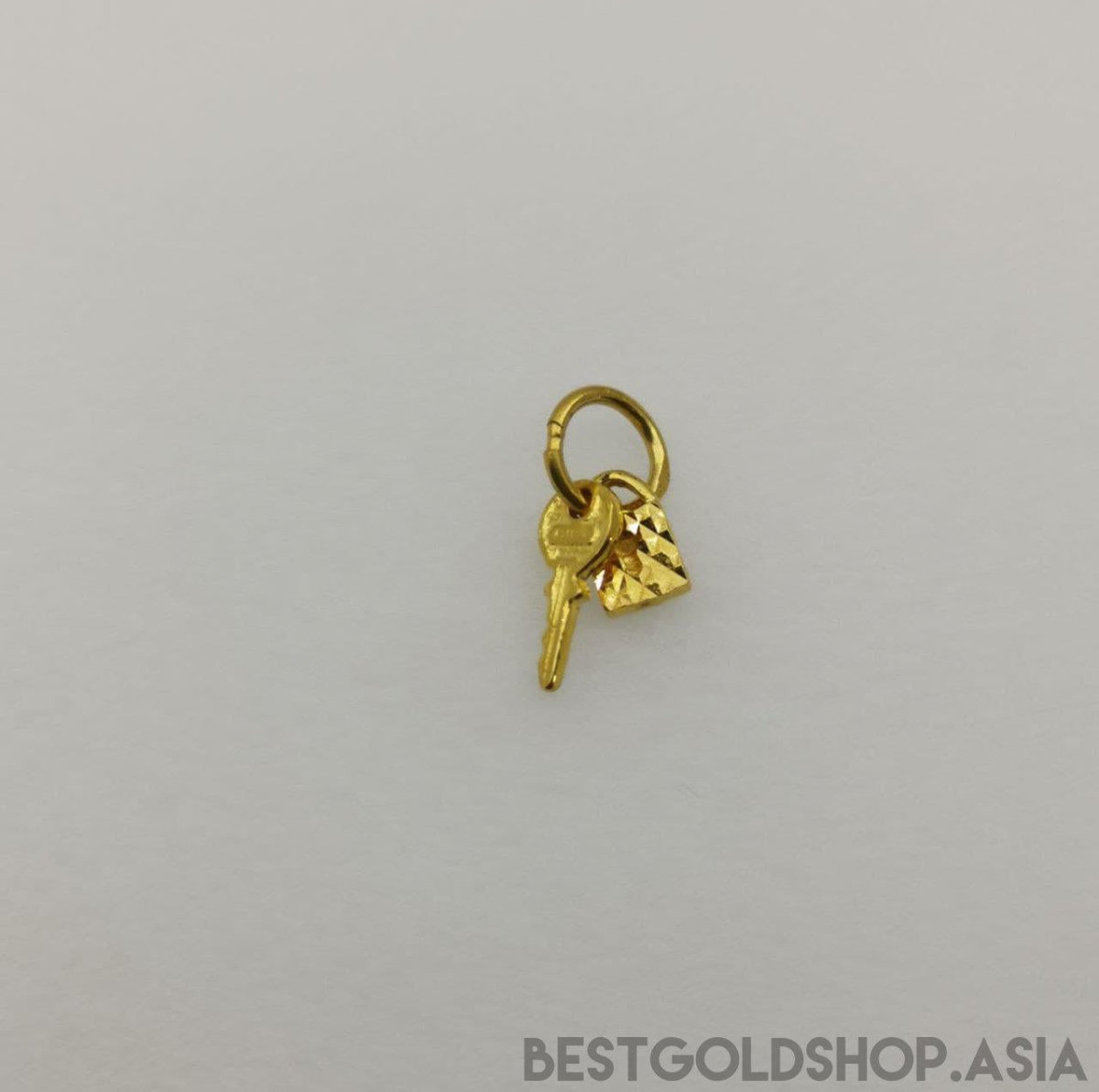 22k / 916 Gold Key and Lock Pendant - Best Gold Shop 22k gold 22k gold pendant 916 gold 916 gold