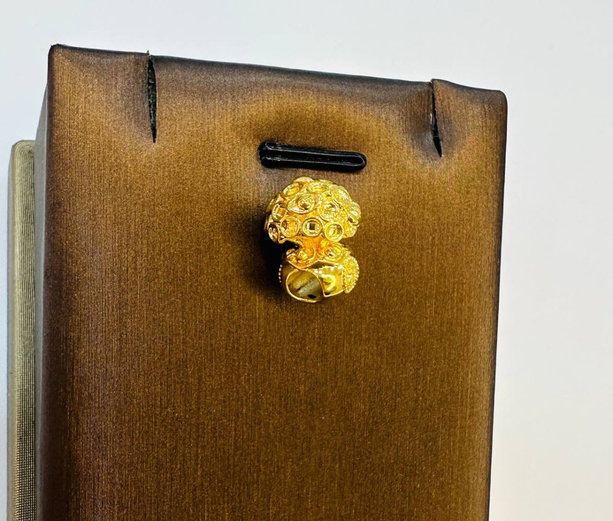 22k / 916 Gold Money Tree Charm Captivating and Winsome - Best Gold Shop 22k gold 22k Gold Charms 916 gold Charms & Pendants