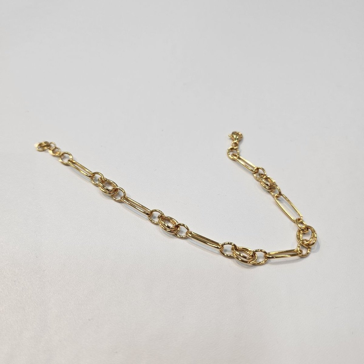 22k / 916 Gold Sleek Paperclip Chain Bracelet - Best Gold Shop 22k gold 22k gold bracelet 916 gold Bracelets