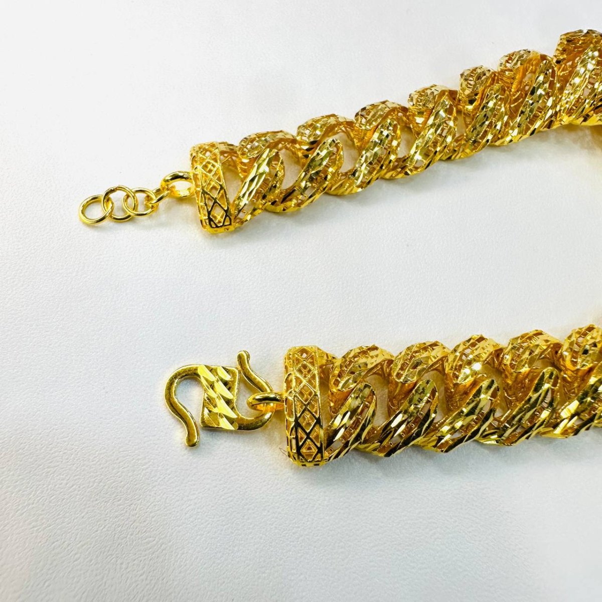 22k / 916 Gold Snake Belly Bracelet Version 2 - Best Gold Shop 22k gold 22k gold bracelet 916 gold Bracelets