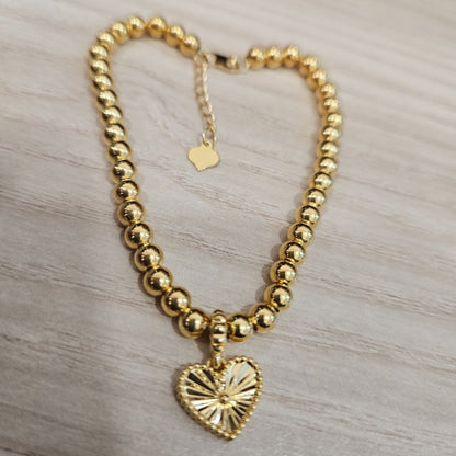 916 Gold Bead Bracelet with Dangling Cutting Heart DesignBraceletsBest Gold Shop