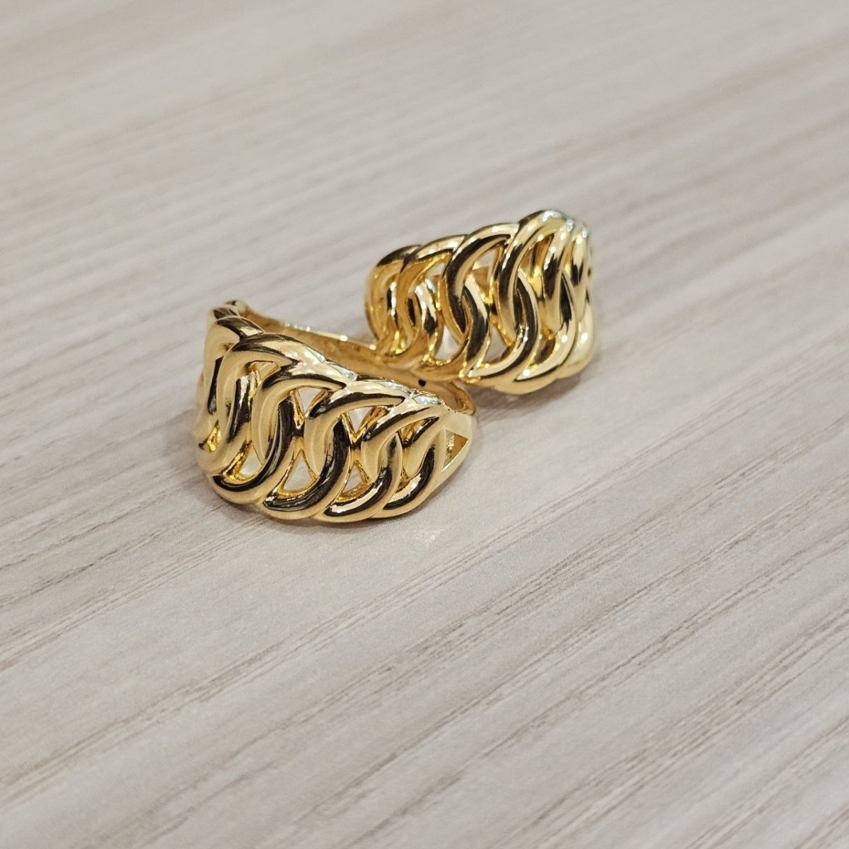 916 Gold Crescent Chain Ring Latest Design Bold and Feather LightRingsBest Gold Shop