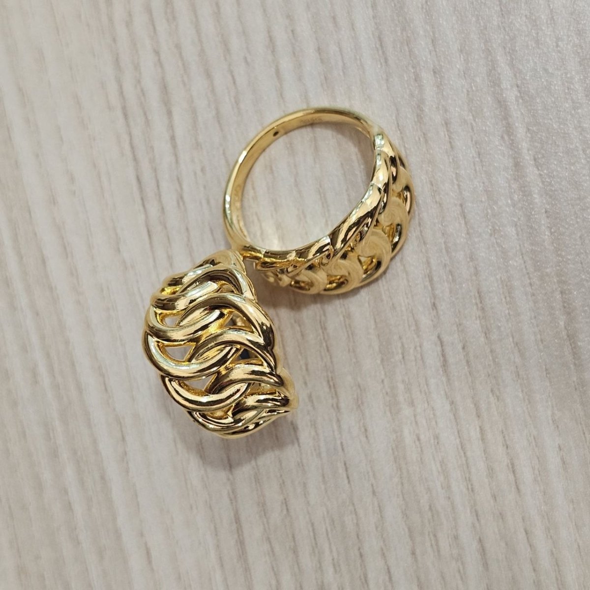 916 Gold Crescent Chain Ring Latest Design Bold and Feather LightRingsBest Gold Shop