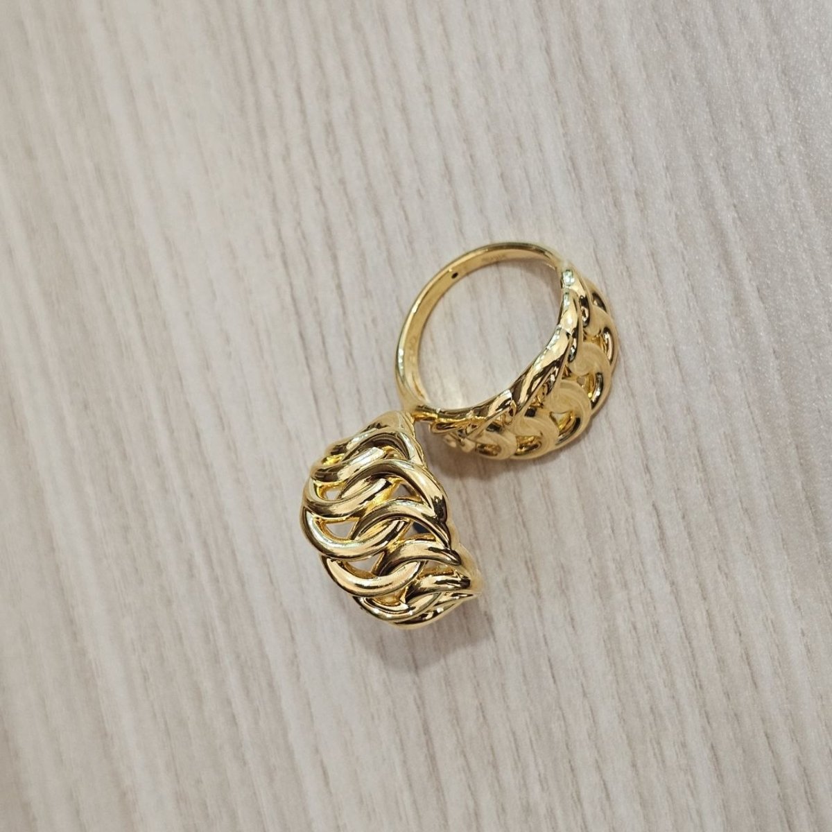 916 Gold Crescent Chain Ring Latest Design Bold and Feather LightRingsBest Gold Shop