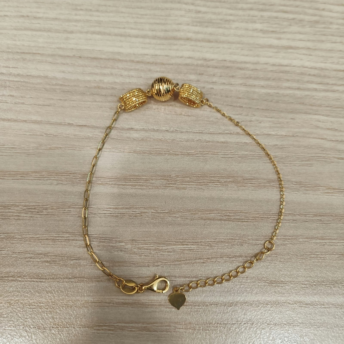 916 gold fancy adjustable bracelet in 22K yellow gold - view 4