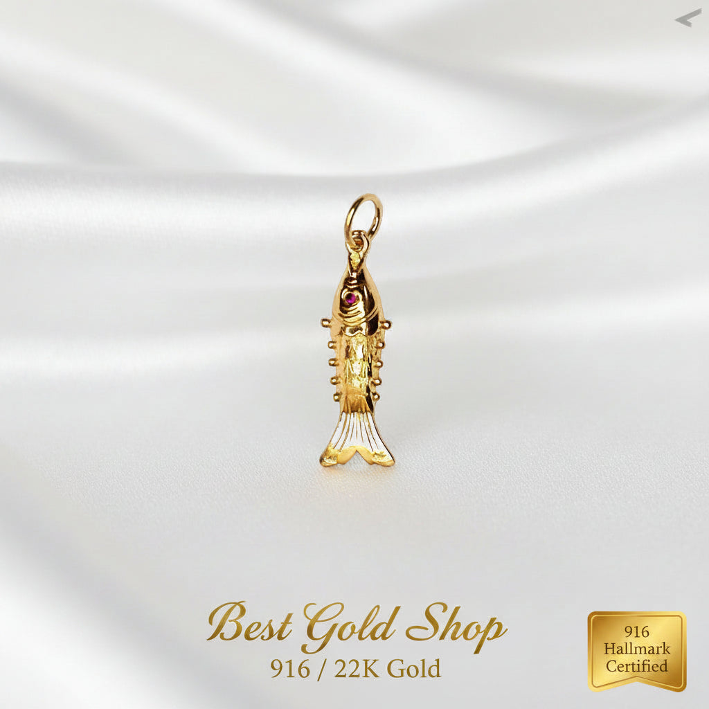 Size comparison of two 916 gold fighting fish pendants