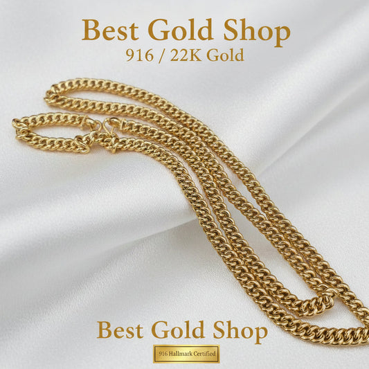 Side view of 916 gold hollow fishbone chain necklace