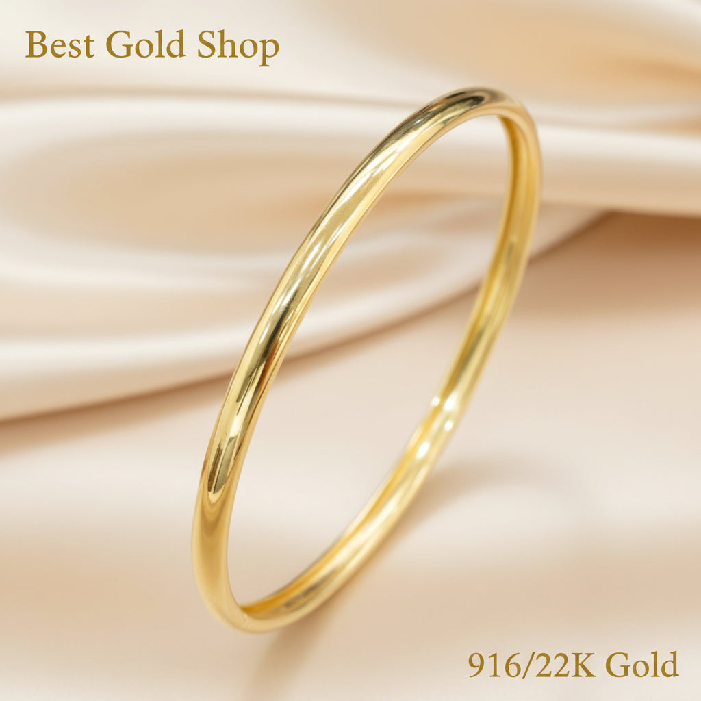 Double view of polished 916 gold hollow shiny bangles