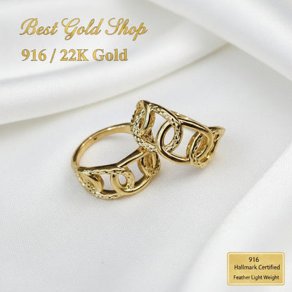 916 gold interlock design ring link detail