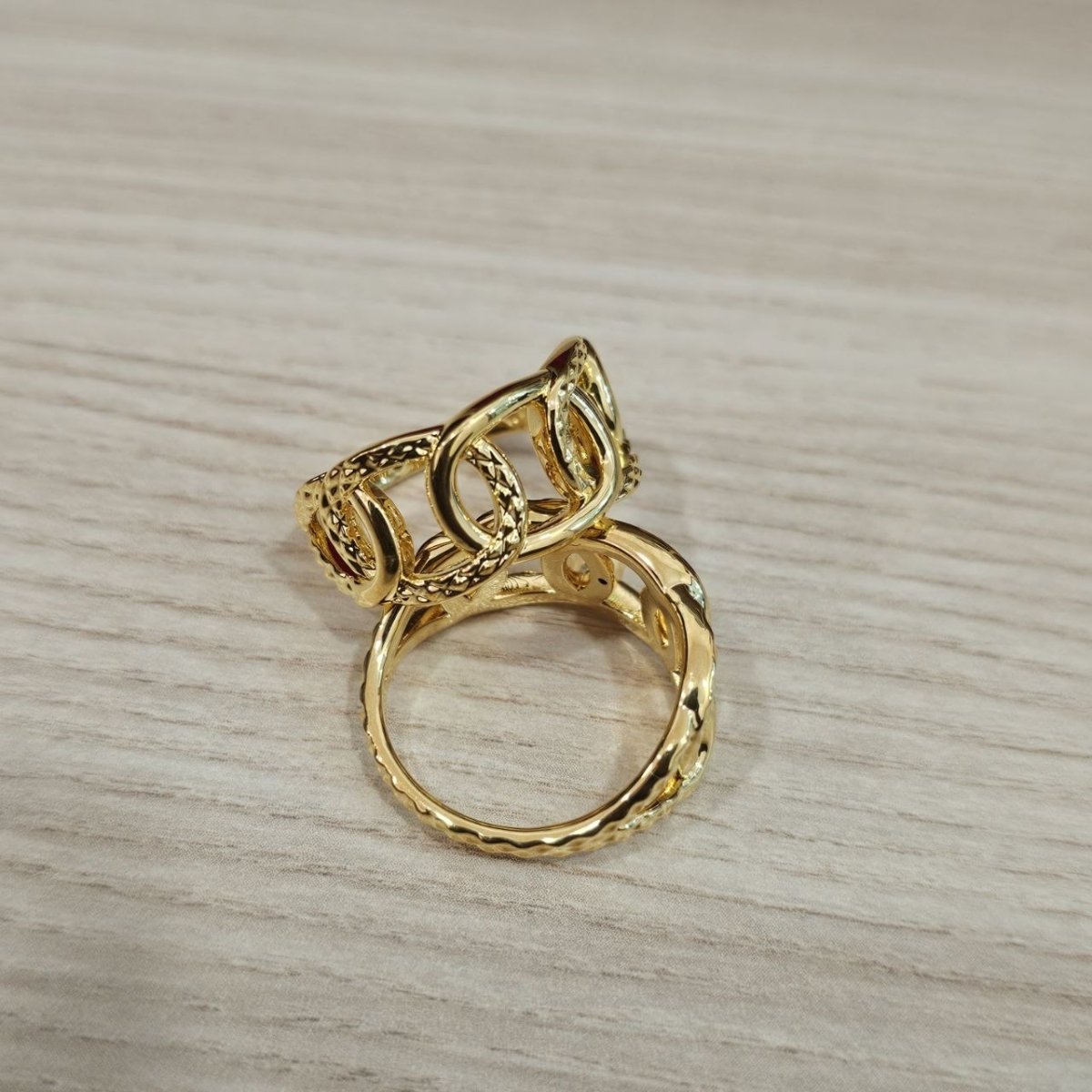 916 Gold Interlock Design Ring Latest Design and Feather LightRingsBest Gold Shop