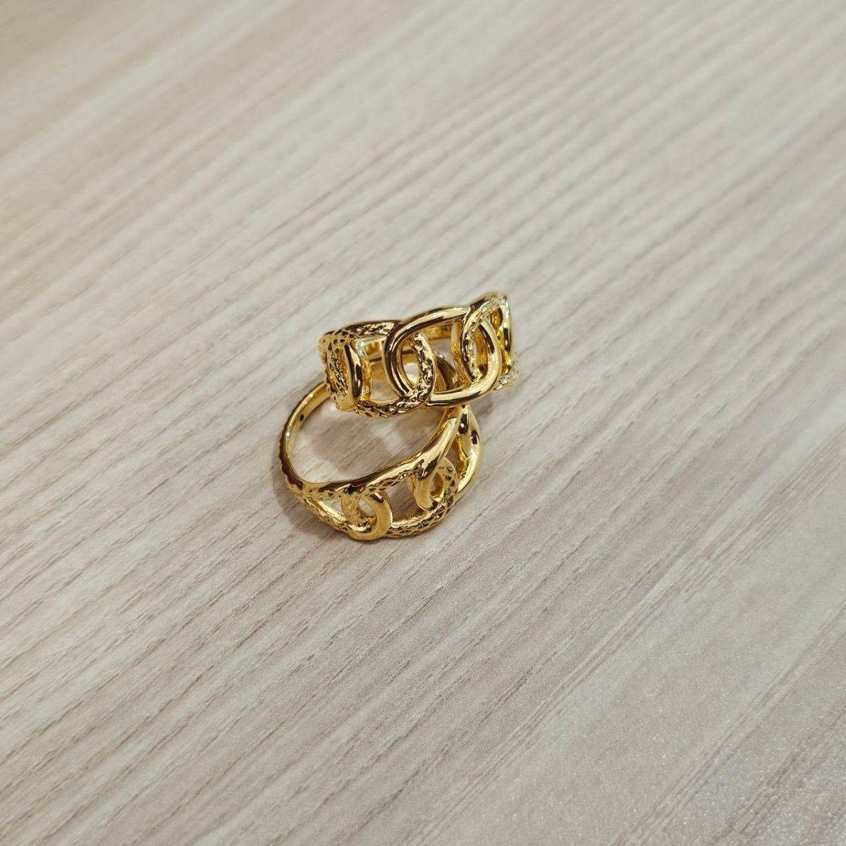 916 Gold Interlock Design Ring Latest Design and Feather LightRingsBest Gold Shop
