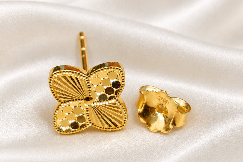 916 gold petal earring and backing shown close up