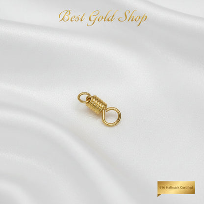 Side view of 916 Gold Plain Coil Pendant Pin Connector.