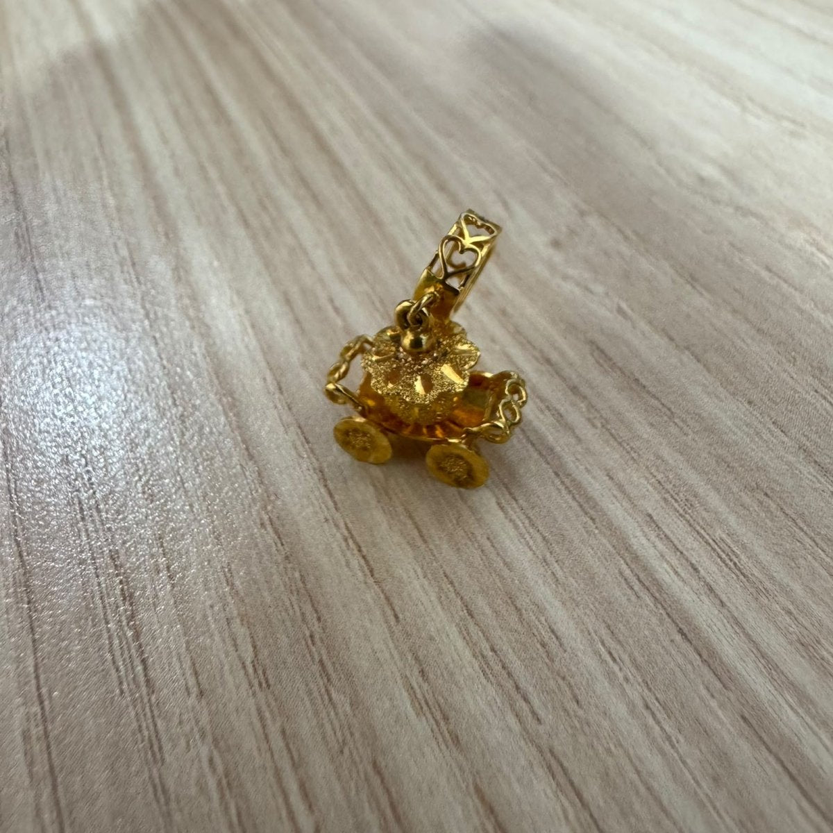 916 Gold Pumpkin Car Charm | Cute Lucky Carriage DesignCharms & PendantsBest Gold Shop