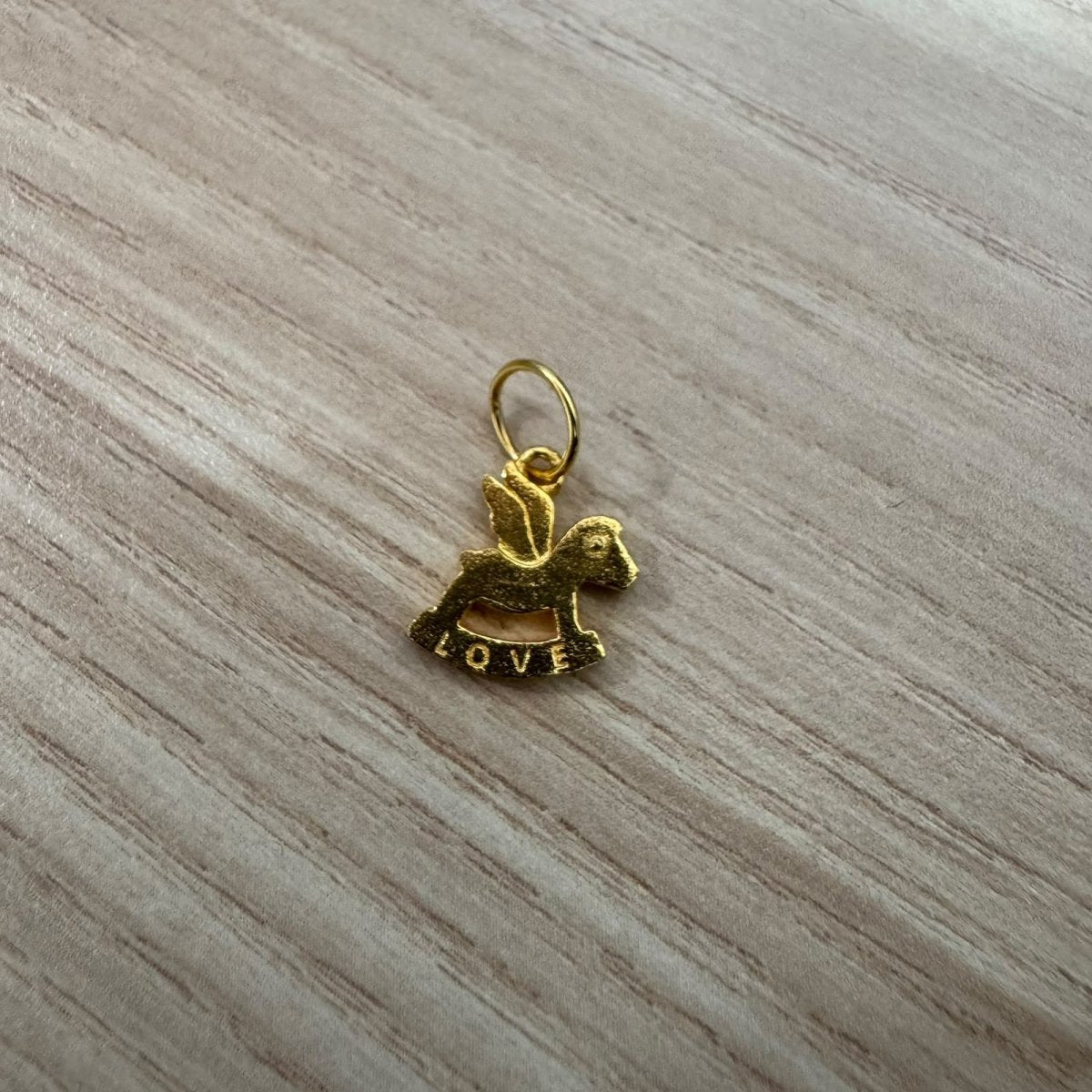 916 Gold Rocking Horse Pendant | Symbol of Childhood Good FortuneCharms & PendantsBest Gold Shop